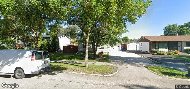 Larawan ng 6611 Rannock Avenue sa Winnipeg, Manitoba