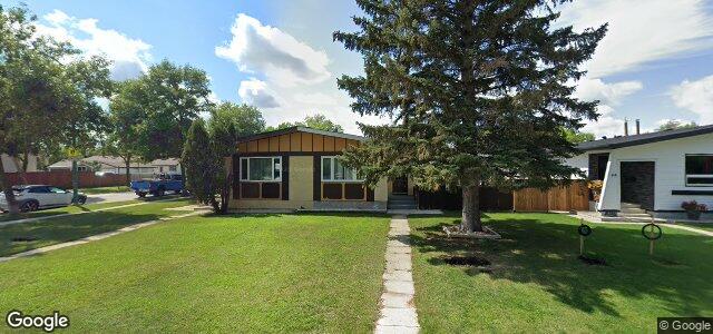 Larawan ng 68 Harwood Crescent sa Winnipeg, Manitoba