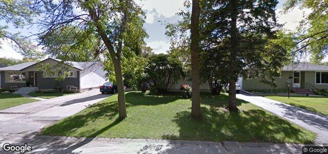 Larawan ng 70 Sandham Crescent sa Winnipeg, Manitoba
