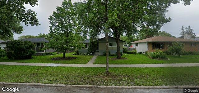 Larawan ng 715 Dale Boulevard sa Winnipeg, Manitoba
