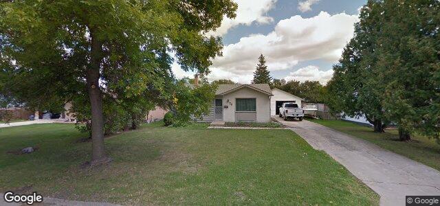 Larawan ng 76 Eager Crescent sa Winnipeg, Manitoba