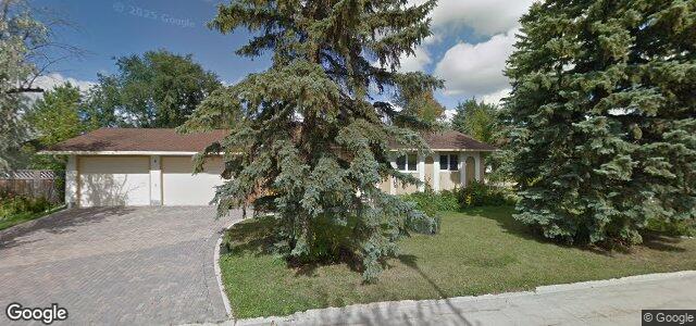 Larawan ng 77 Bergman Crescent sa Winnipeg, Manitoba