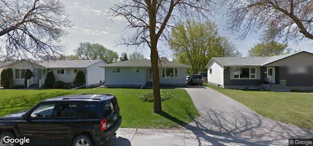 Larawan ng 78 Sandham Crescent sa Winnipeg, Manitoba