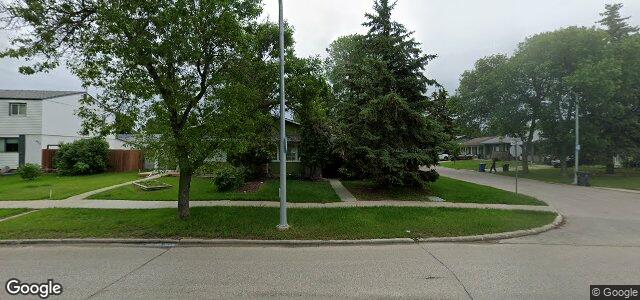 Larawan ng 817 Dale Boulevard sa Winnipeg, Manitoba