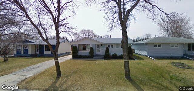 Larawan ng 82 Sandham Crescent sa Winnipeg, Manitoba