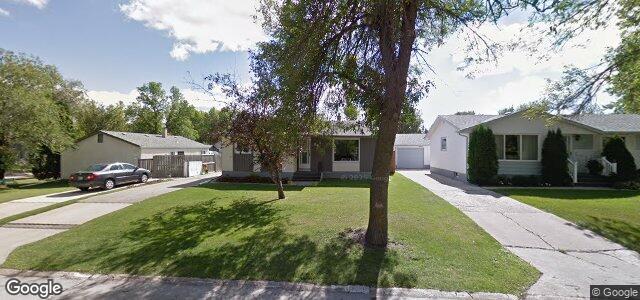 Larawan ng 86 Sandham Crescent sa Winnipeg, Manitoba