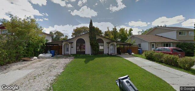 Larawan ng 90 Bergman Crescent sa Winnipeg, Manitoba