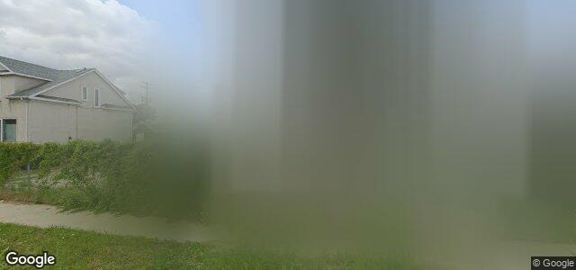 Larawan ng 1110 Alexander Avenue sa Winnipeg, Manitoba