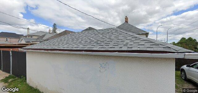 Larawan ng 1112 Logan Avenue sa Winnipeg, Manitoba