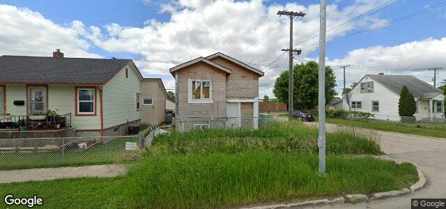 Larawan ng 1222 Alexander Avenue sa Winnipeg, Manitoba