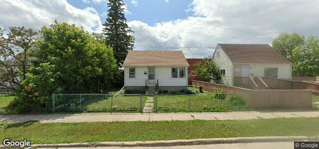Larawan ng 1324 Alexander Avenue sa Winnipeg, Manitoba