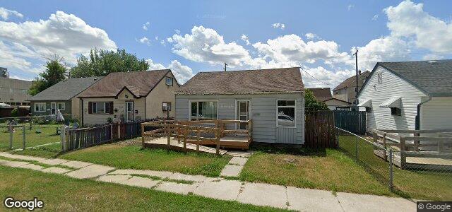 Larawan ng 1336 Winnipeg Avenue W sa Winnipeg, Manitoba