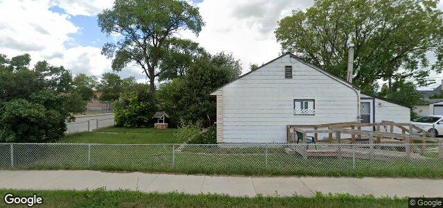 1383 Logan Avenue（加拿大曼尼托巴省温尼伯市）房屋照片