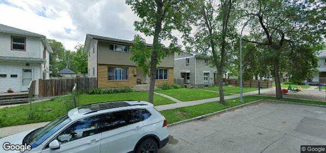 Larawan ng 1387 Mcdermot Avenue W sa Winnipeg, Manitoba
