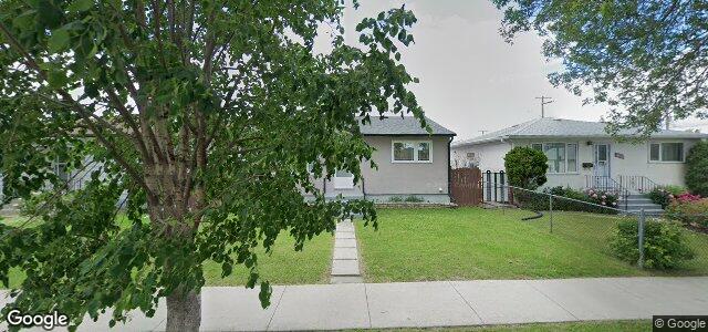 Larawan ng 1402 Mcdermot Avenue W sa Winnipeg, Manitoba