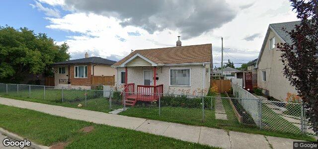 Larawan ng 1402 Roy Avenue sa Winnipeg, Manitoba