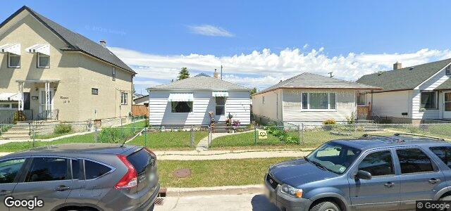 Larawan ng 1411 Ross Avenue W sa Winnipeg, Manitoba