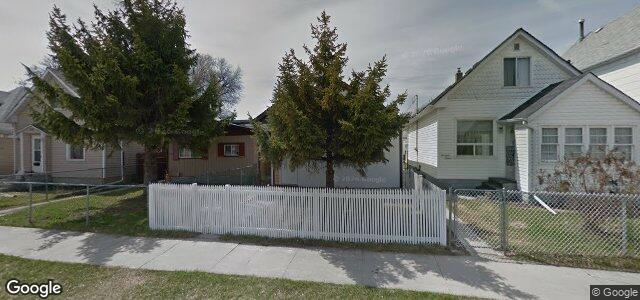 Larawan ng 1412 Ross Avenue W sa Winnipeg, Manitoba