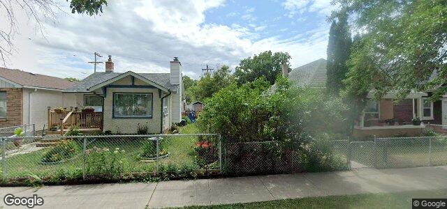 Larawan ng 1418 Bannatyne Avenue W sa Winnipeg, Manitoba