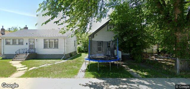 Larawan ng 1424 Elgin Avenue W sa Winnipeg, Manitoba