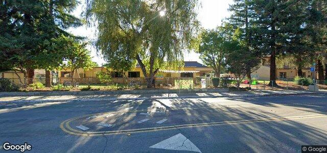 Larawan ng 1425 Lincoln Avenue sa Winnipeg, Manitoba