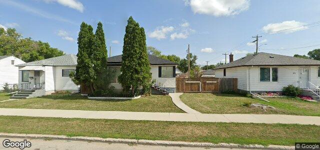 Photo of 1427 Winnipeg Avenue W in Winnipeg, Manitoba
