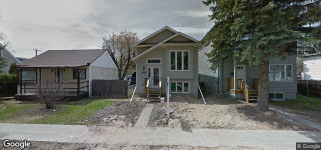 Photo of 1438 Bannatyne Avenue W in Winnipeg, Manitoba