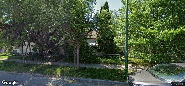 Larawan ng 1458 Roy Avenue sa Winnipeg, Manitoba