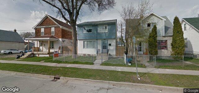 Photo of 1475 Pacific Avenue W in Winnipeg, Manitoba