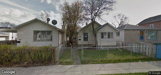 Photo of 1482 Pacific Avenue W in Winnipeg, Manitoba