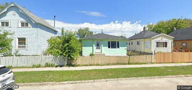 Larawan ng 1501 Ross Avenue W sa Winnipeg, Manitoba