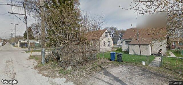 Larawan ng 1504 Logan Avenue sa Winnipeg, Manitoba