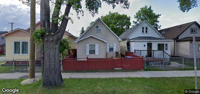 Larawan ng 153 Worth Street sa Winnipeg, Manitoba