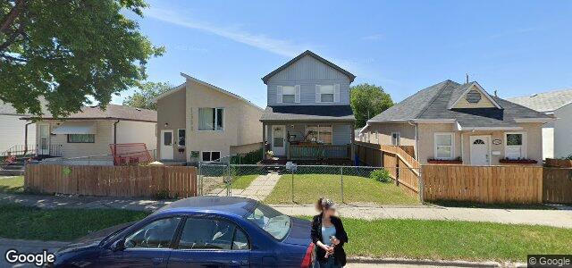 Larawan ng 1558 Roy Avenue sa Winnipeg, Manitoba