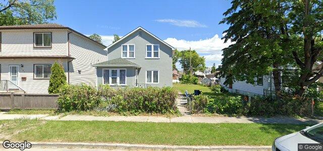 Photo of 1577 Ross Avenue W in Winnipeg, Manitoba