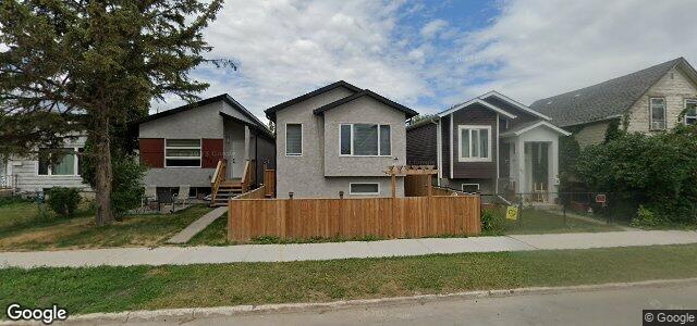 Photo of 1603 Ross Avenue W in Winnipeg, Manitoba