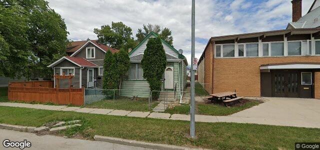 Larawan ng 1611 Elgin Avenue W sa Winnipeg, Manitoba