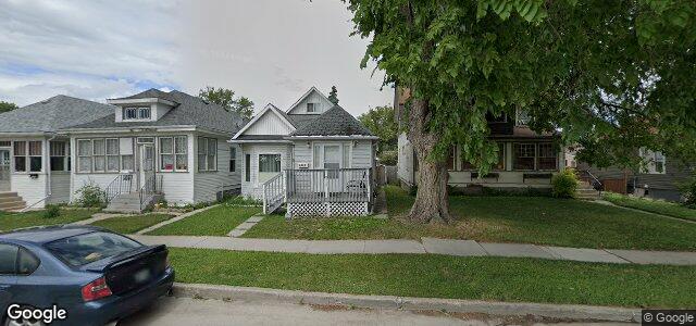 Larawan ng 1617 Elgin Avenue W sa Winnipeg, Manitoba