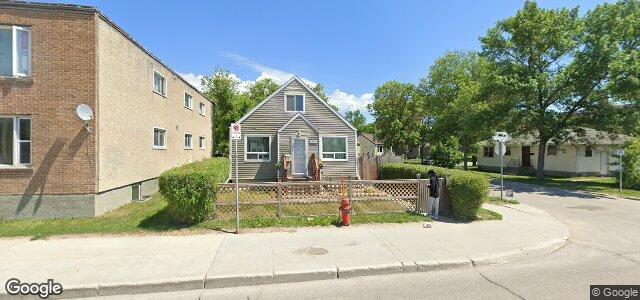 Larawan ng 1621 Notre Dame Avenue sa Winnipeg, Manitoba