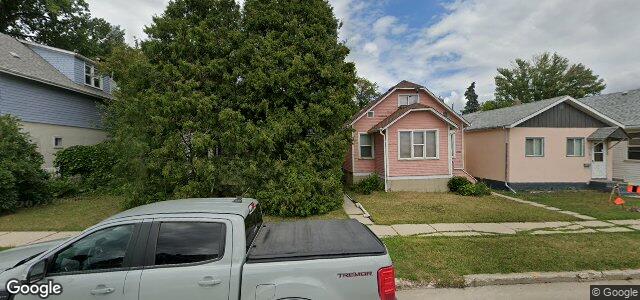 Larawan ng 1627 Elgin Avenue W sa Winnipeg, Manitoba