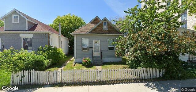 Larawan ng 1660 Alexander Avenue sa Winnipeg, Manitoba