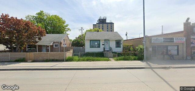 Larawan ng 1692 Logan Avenue sa Winnipeg, Manitoba