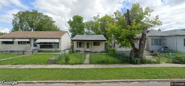 Larawan ng 2027 Gallagher Avenue sa Winnipeg, Manitoba