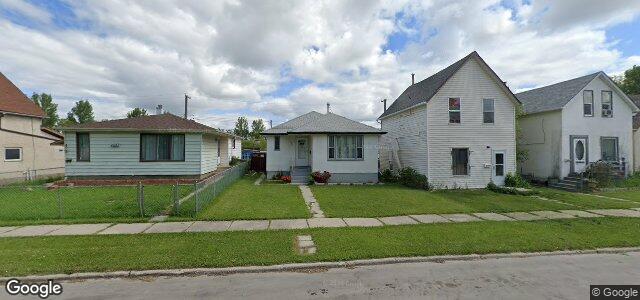 Larawan ng 2051 Gallagher Avenue sa Winnipeg, Manitoba