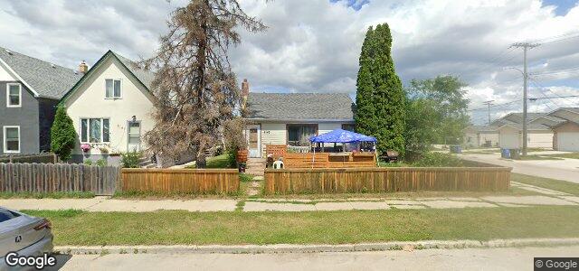 Larawan ng 2143 Gallagher Avenue sa Winnipeg, Manitoba