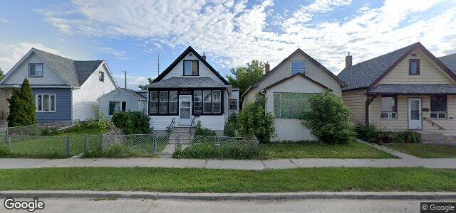 Larawan ng 2225 Gallagher Avenue sa Winnipeg, Manitoba