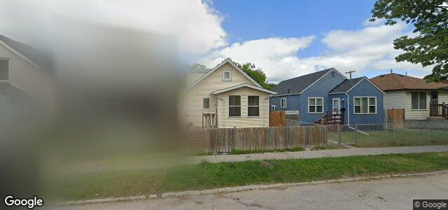 Larawan ng 294 Blake Street sa Winnipeg, Manitoba