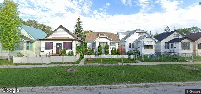 Larawan ng 300 Lock Street sa Winnipeg, Manitoba