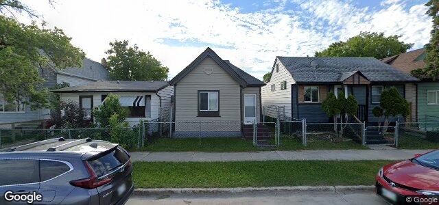 Larawan ng 301 Mckelvey Street sa Winnipeg, Manitoba