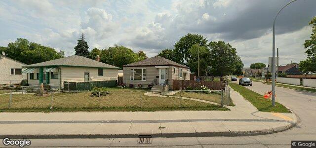 Larawan ng 37 Keewatin Street sa Winnipeg, Manitoba